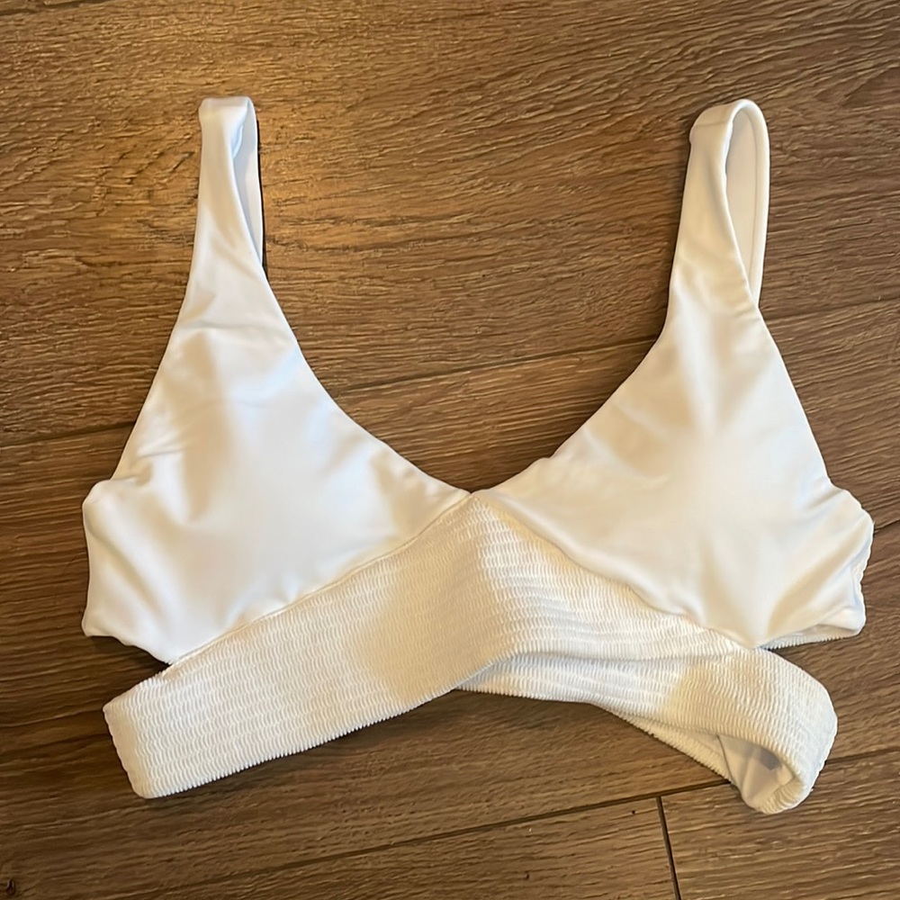 Vintage PilyQ White Bikini Top | NWOT